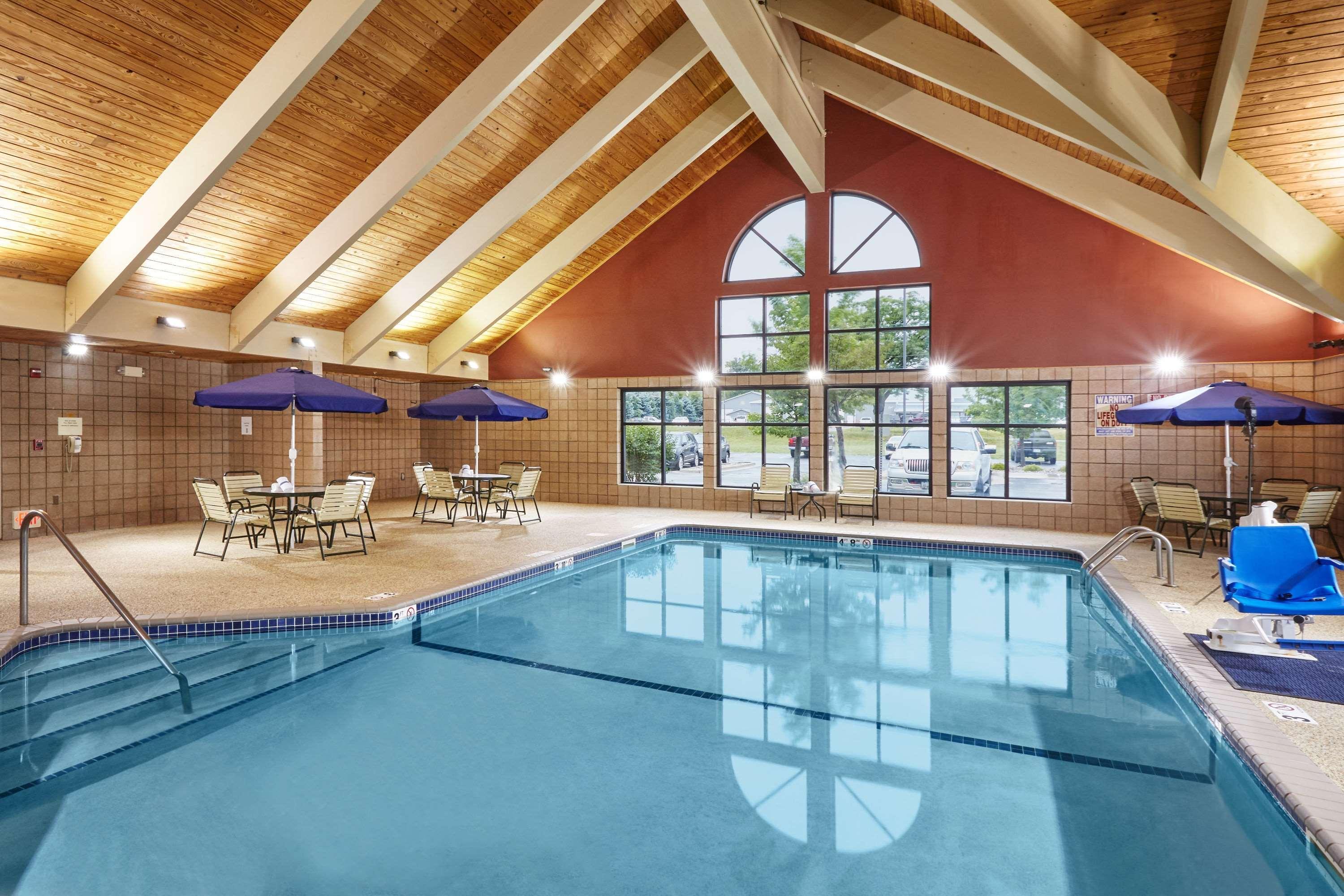 Americinn By Wyndham Greenville Ngoại thất bức ảnh